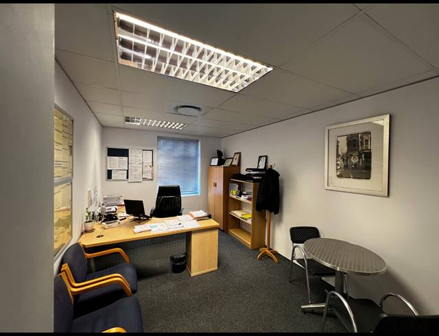 597M² OFFICE TO LET IN BELLVILLE CENTRAL